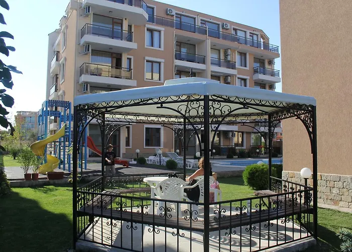 In Rif 2 Apartman Ravda